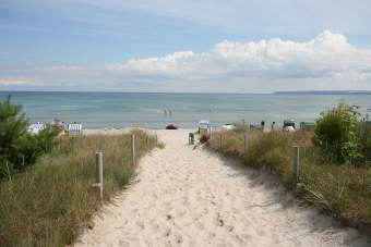 Pfingsten auf Rügen Direkt am Sandstrand Meerblick Ferienwohnung  - Bild 3
